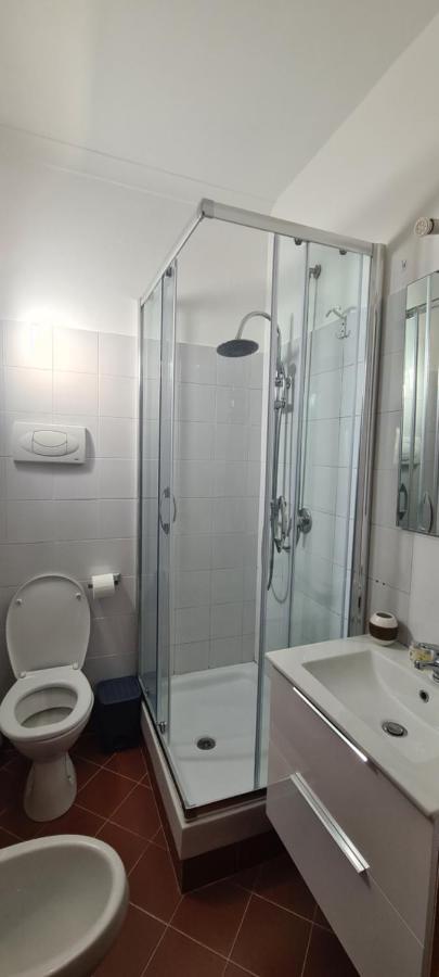 Mini Casetta Apartment Fiumicino Bagian luar foto